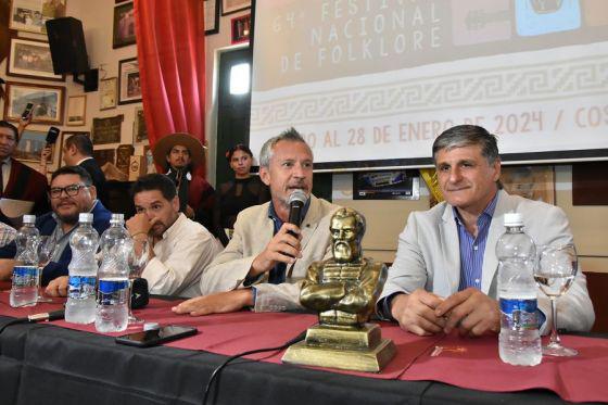 93079-se-presento-en-salta-la-edicion-2024-del-festival-cosquin