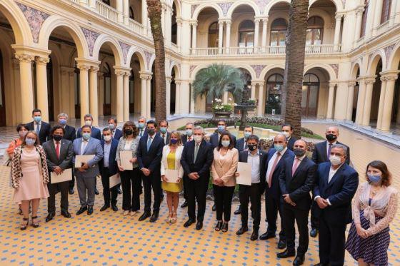 politica saenz gobernadores