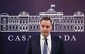 manuel adorni