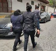 mujer detenida