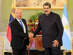 Oscar Laborde y nicolas maduro