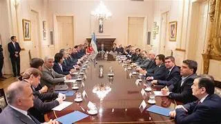 mesa de gobernadores 2