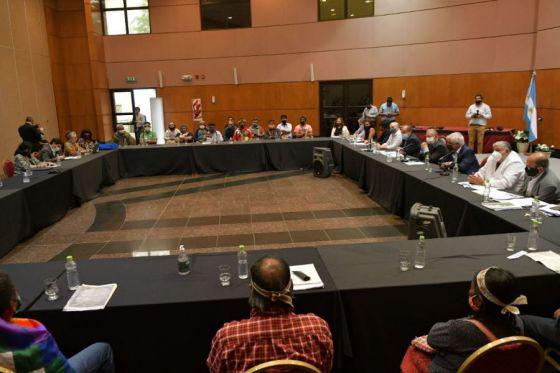 pueblos originarios-mesa intercultural