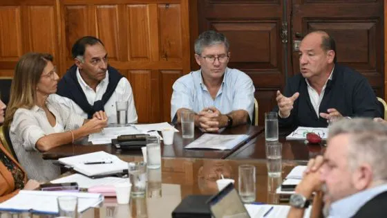 95397-el-ministro-villada-presento-en-diputados-la-modificacion-a-la-ley-provincial-del-transporte