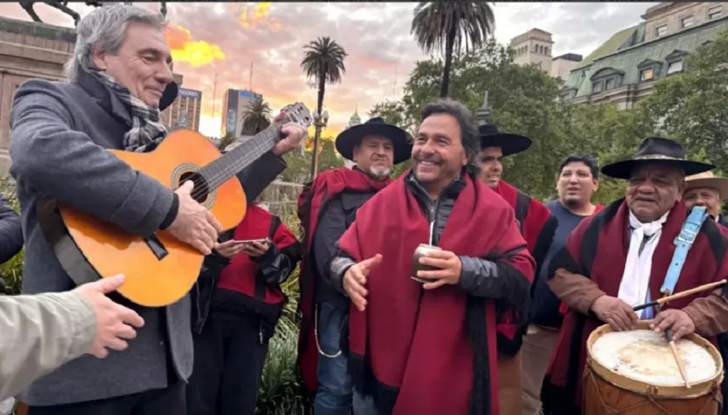 PoliticaSaenzreclamo