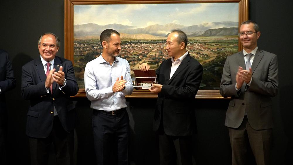 embajador-de-la-republica-popular-china-2