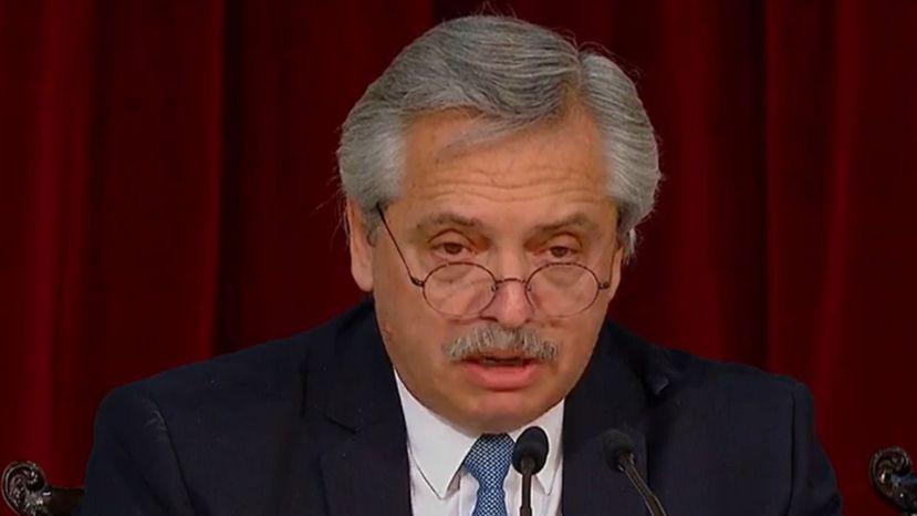 alberto-asamblea-legislativa.jpg_258117318