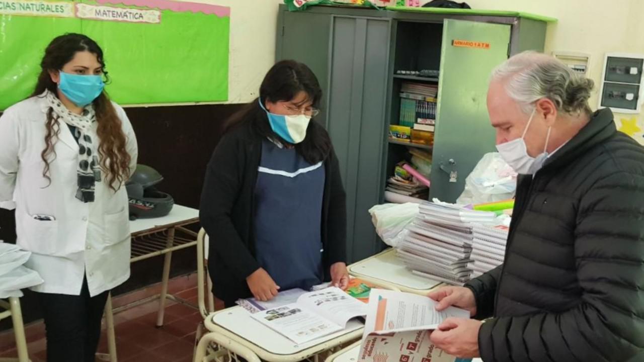 educacion-kit escolares