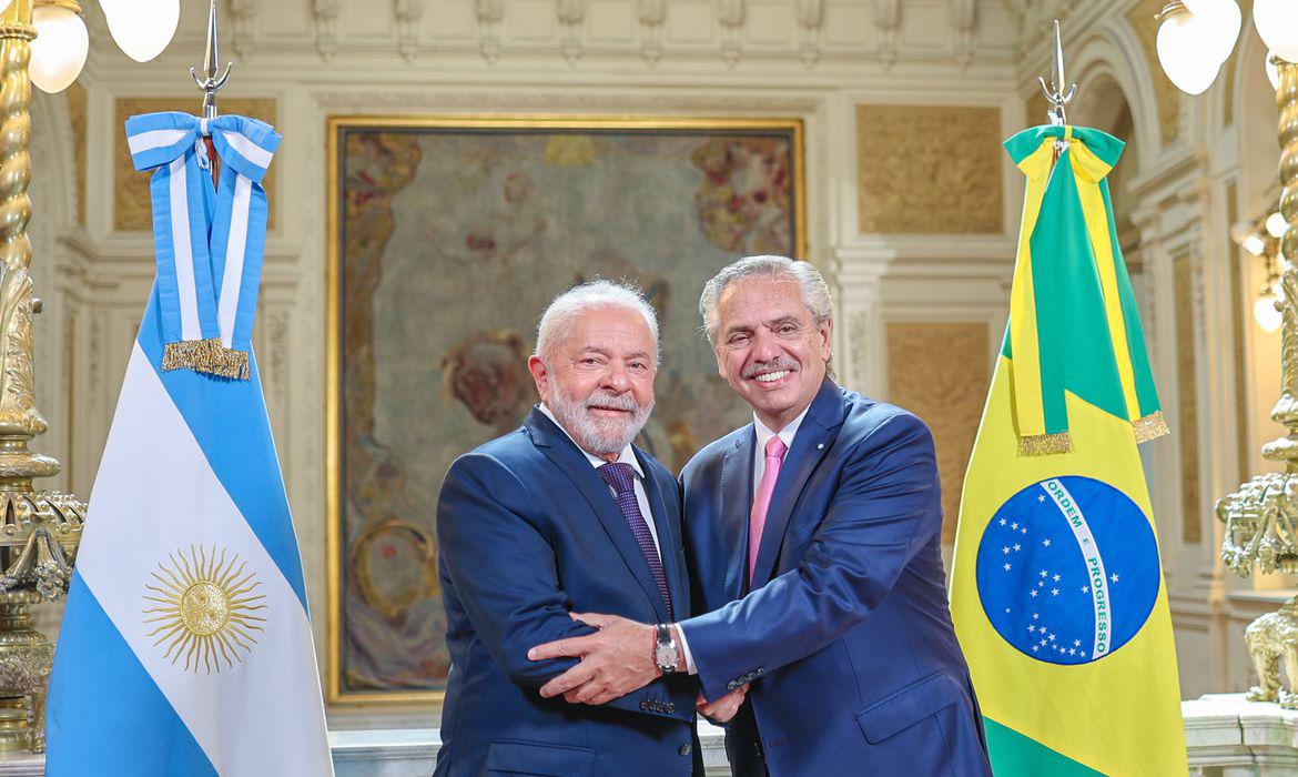 politica alberto y lula