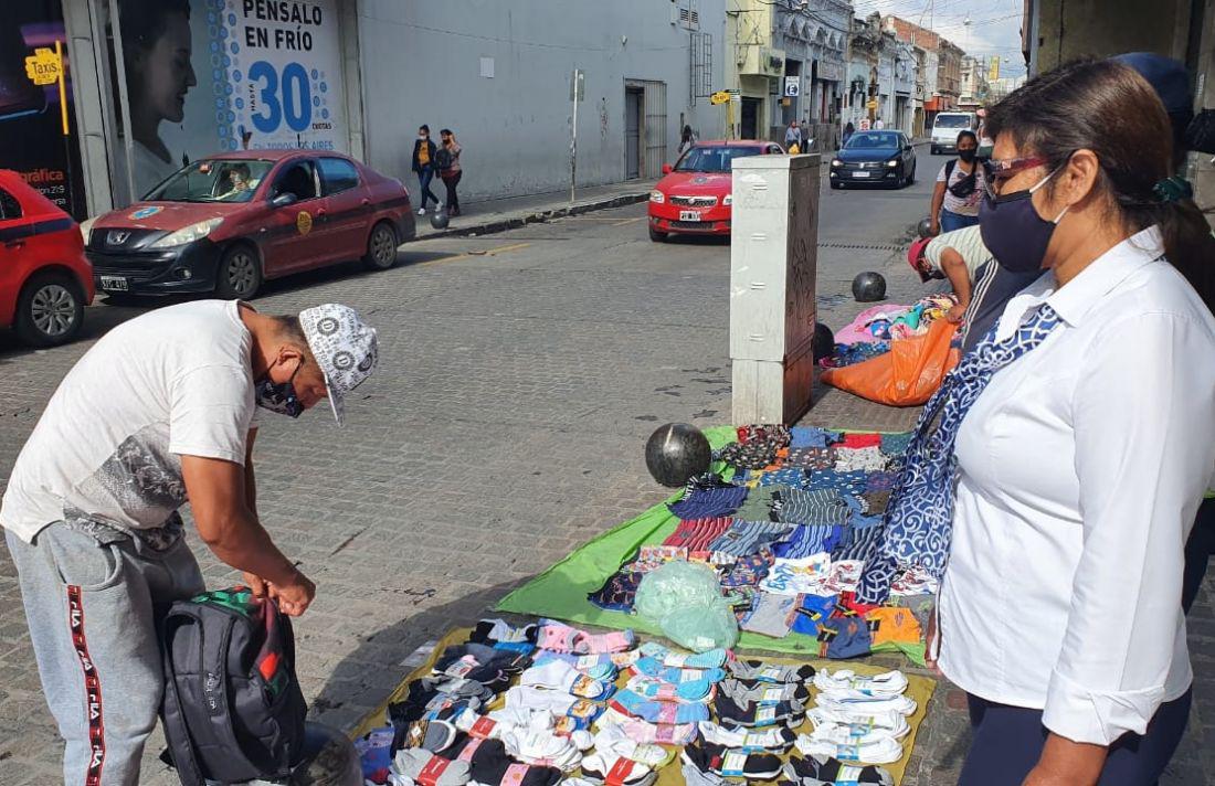 Mediaci N Para El Conflicto Con Manteros Y Vendedores Ambulantes