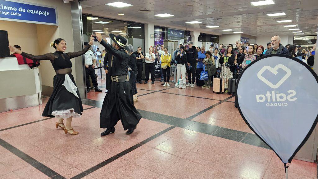 recepcion-turistas-5-1024x577