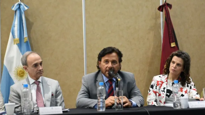 PoliticaSaenzAlfabetizacion