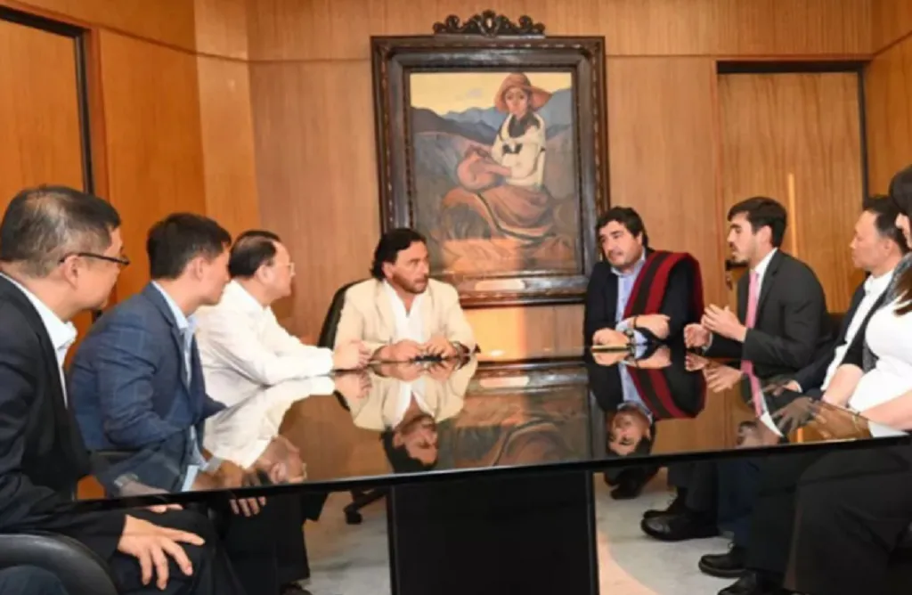 PoliticaSaenzmineria3