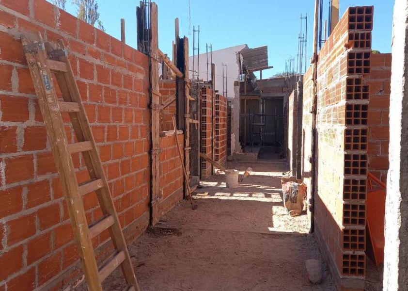 obras publicas hospital angastaco