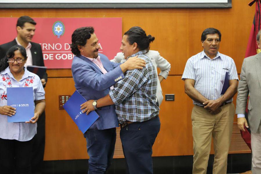 politica saenz emprendedor