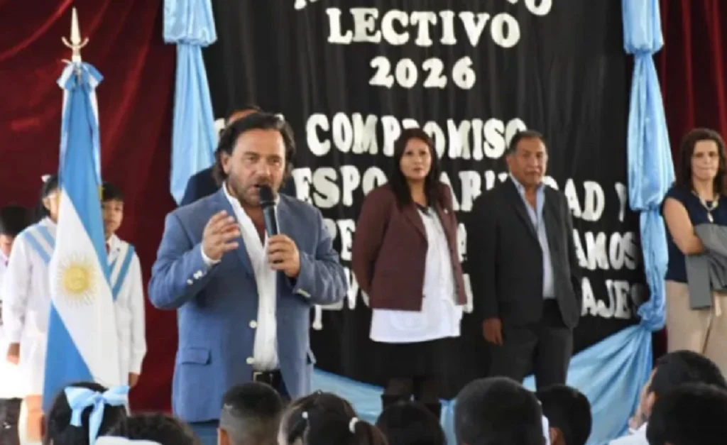 PoliticaSaenzclasescachi