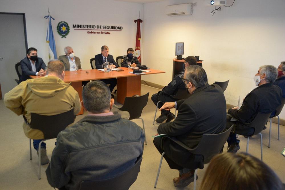 ministro de seguridad 1