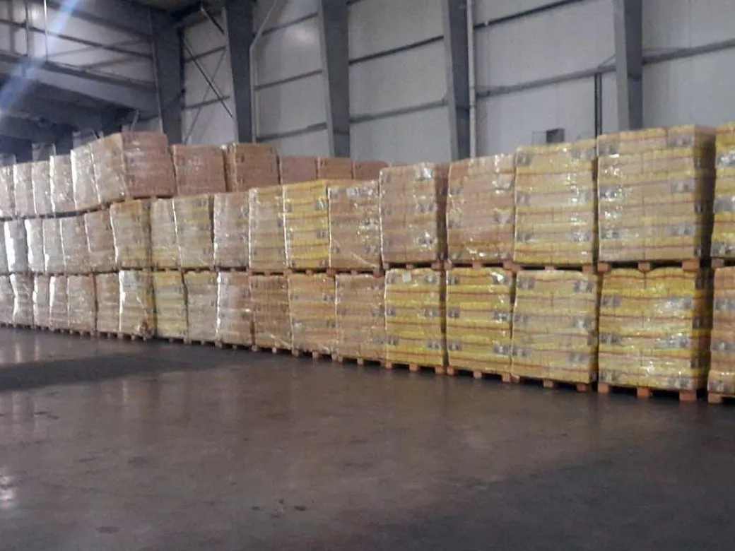 el-deposito-con-los-alimentos-retenidos-1810120