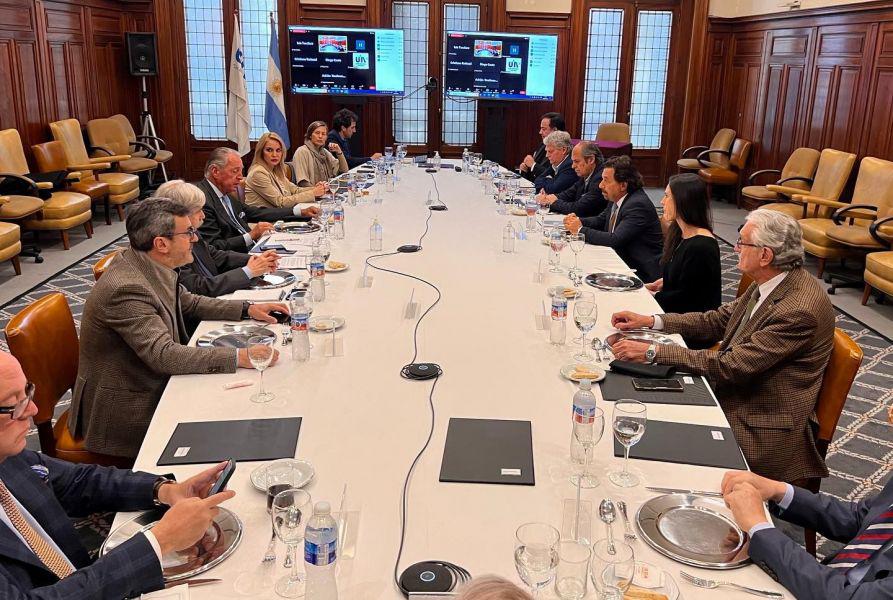 politica saenz uia