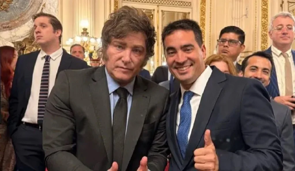 PoliticaMileiyAdrian