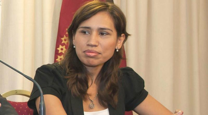 salta mas iva carina iradi