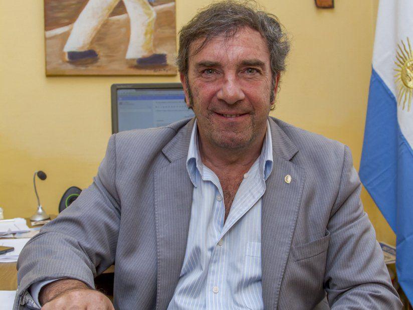 adultos mayores nicolas o brian