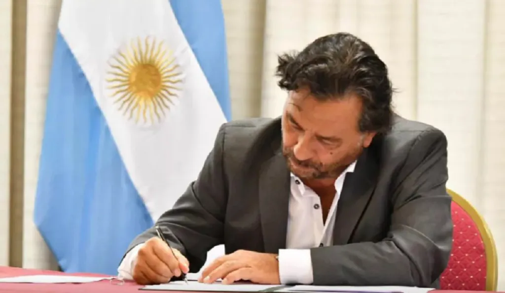 PoliticaSaenzfirma
