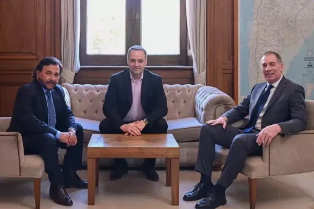 PoliticaSaenzySantilli