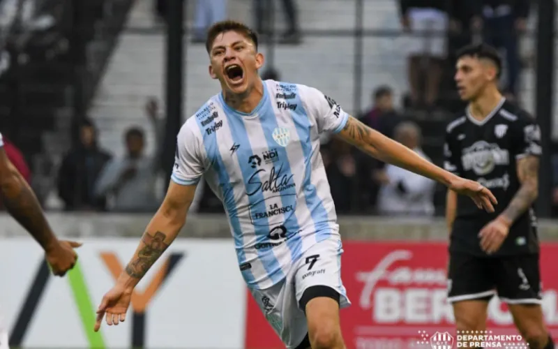 Screenshot_2024-06-23-El-Albo-gano-por-primera-vez-de-visitante-y-volvio-a-sonreir-en-la-Primera-Nacional-800x500