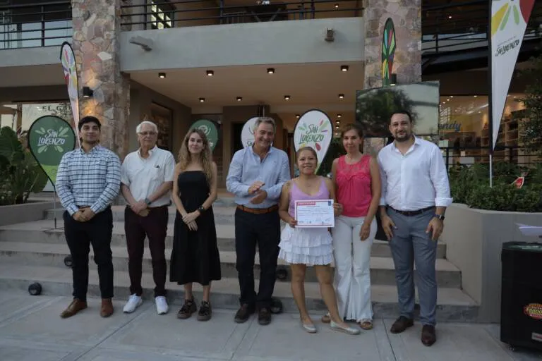 WhatsApp-Image-2025-12-12-at-11.07.54-1-768x512