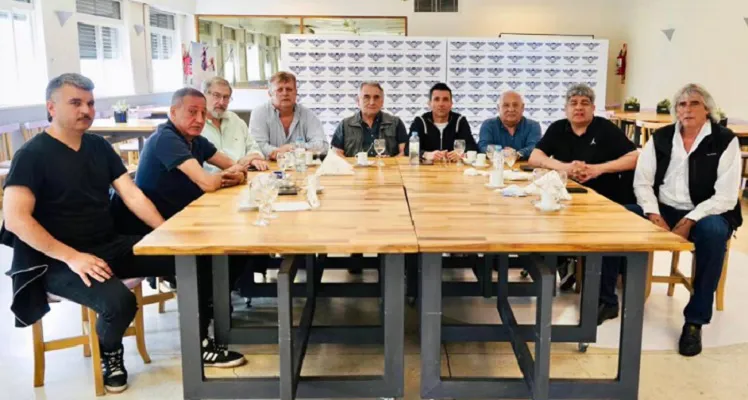 PoliticaGremiosAeronauticos