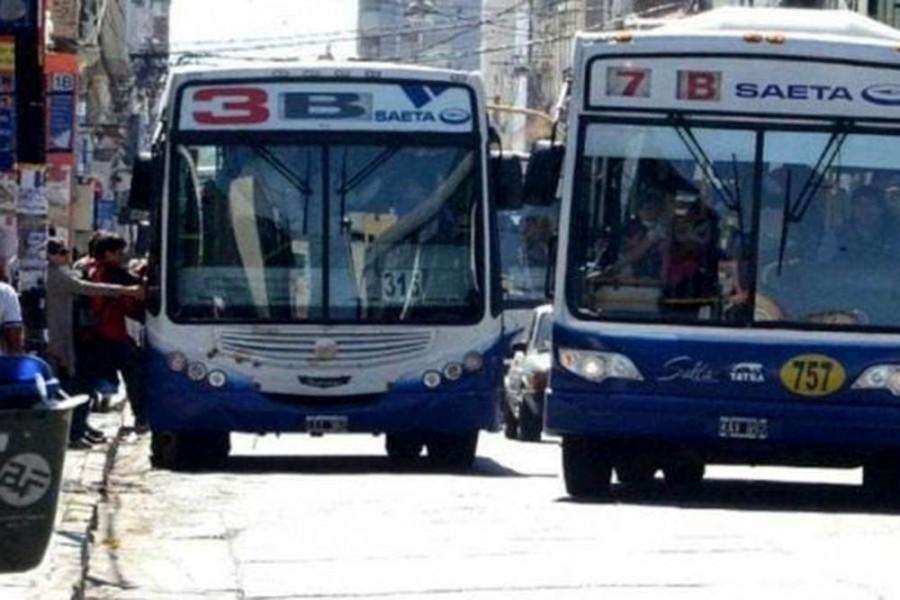 70233-covid-19-grupos-habilitados-para-el-acceso-a-colectivos