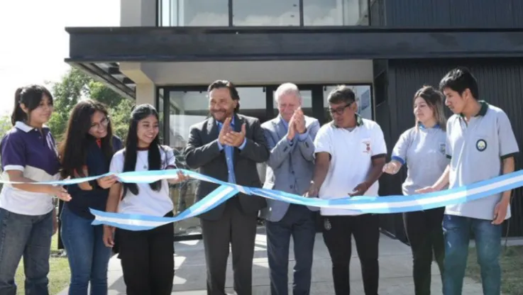 PoliticaSaenzHubVaqueros