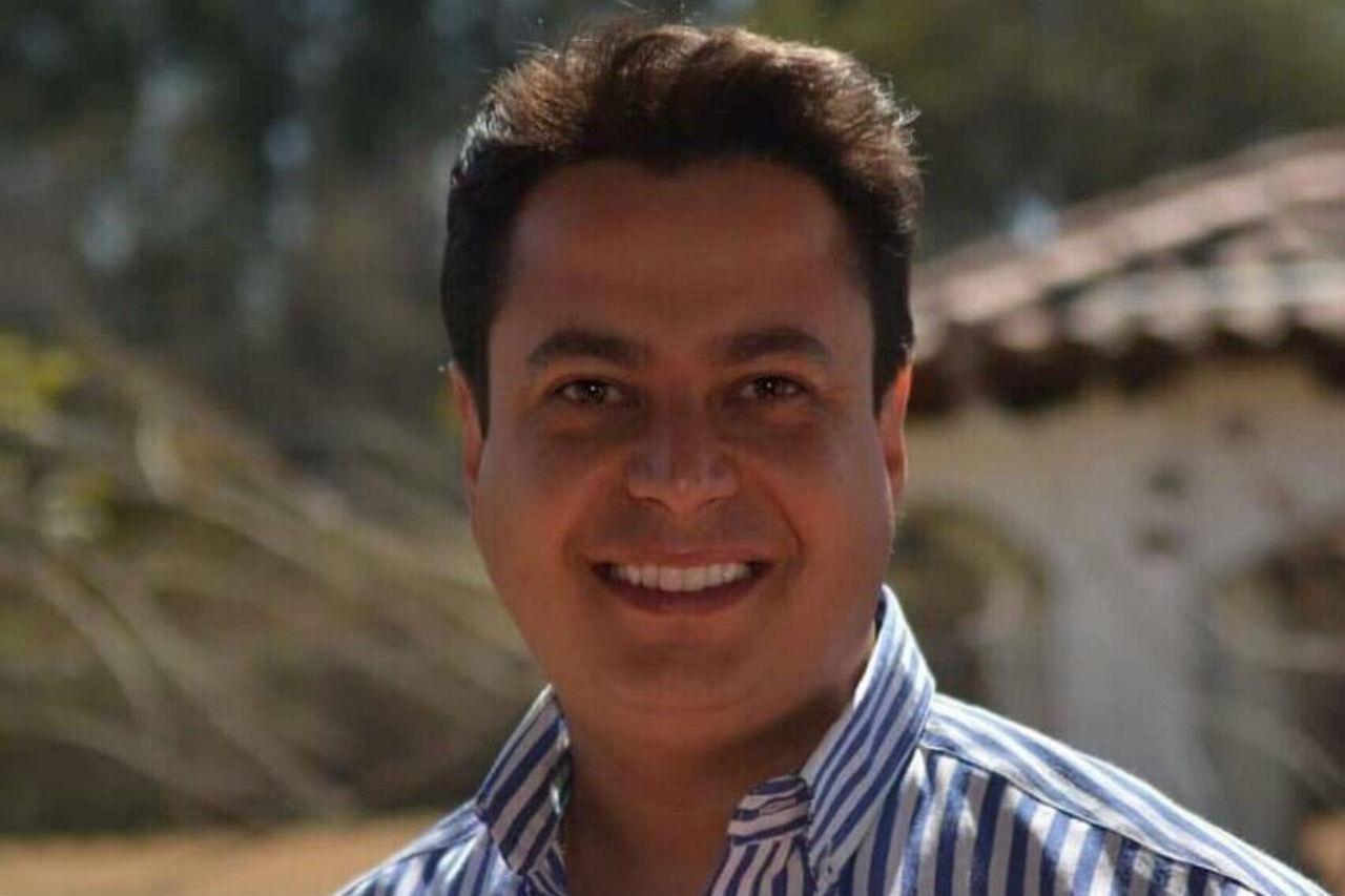 politico-carlos folloni