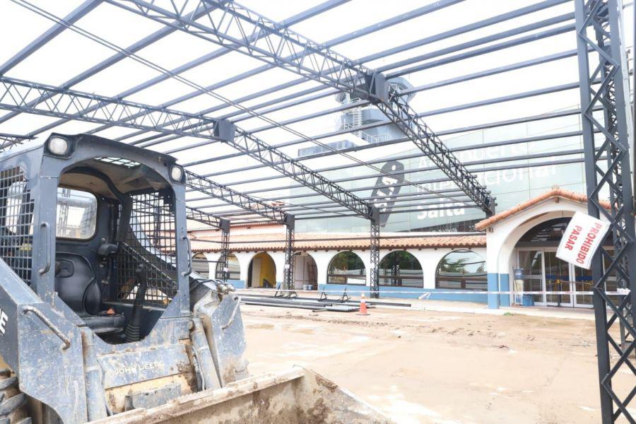 10420-saenz-recorrio-la-obra