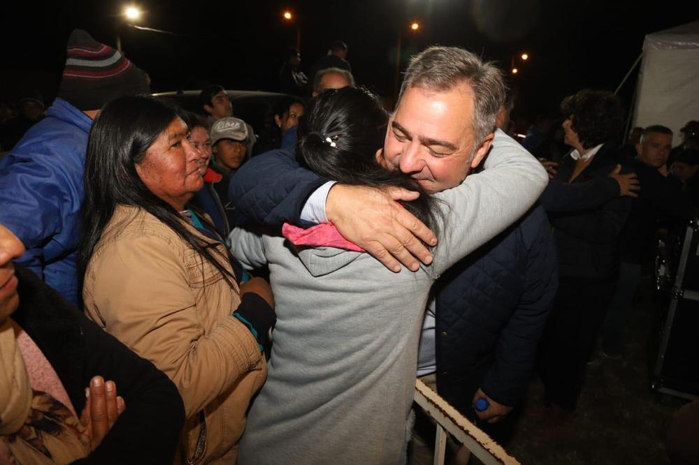 politica manuel saravia