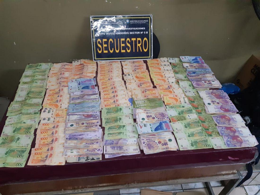 policiales-robo dinero
