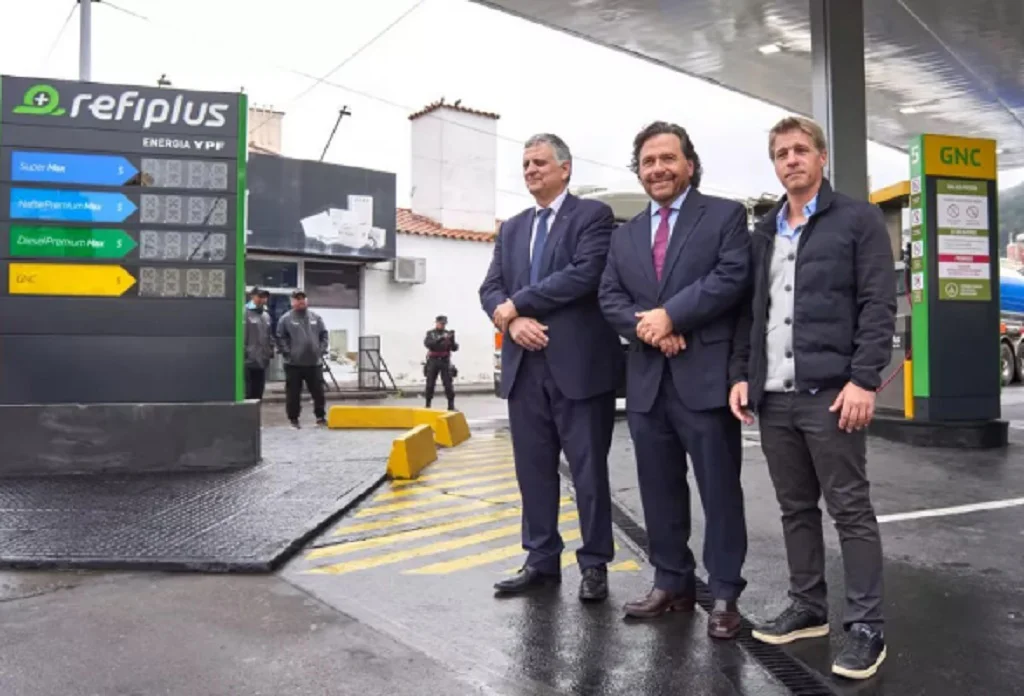 Politicasaenzrefiplus