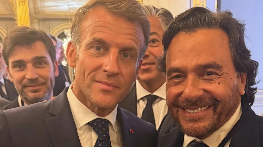 Politicasaenzymacron