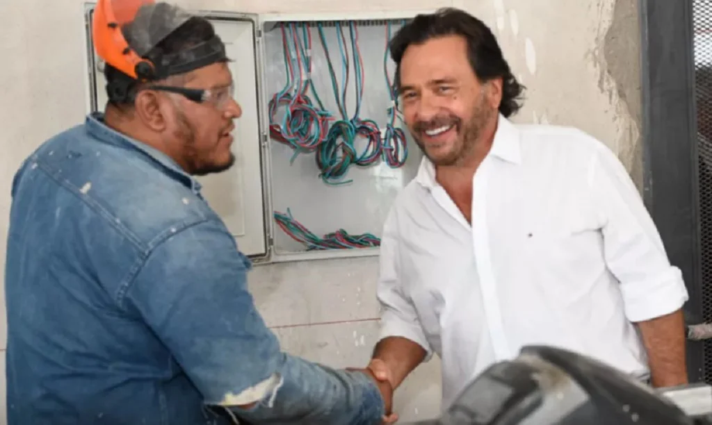 PoliticaSaenzescuelatecnica