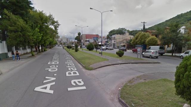 policiales av bicentenario