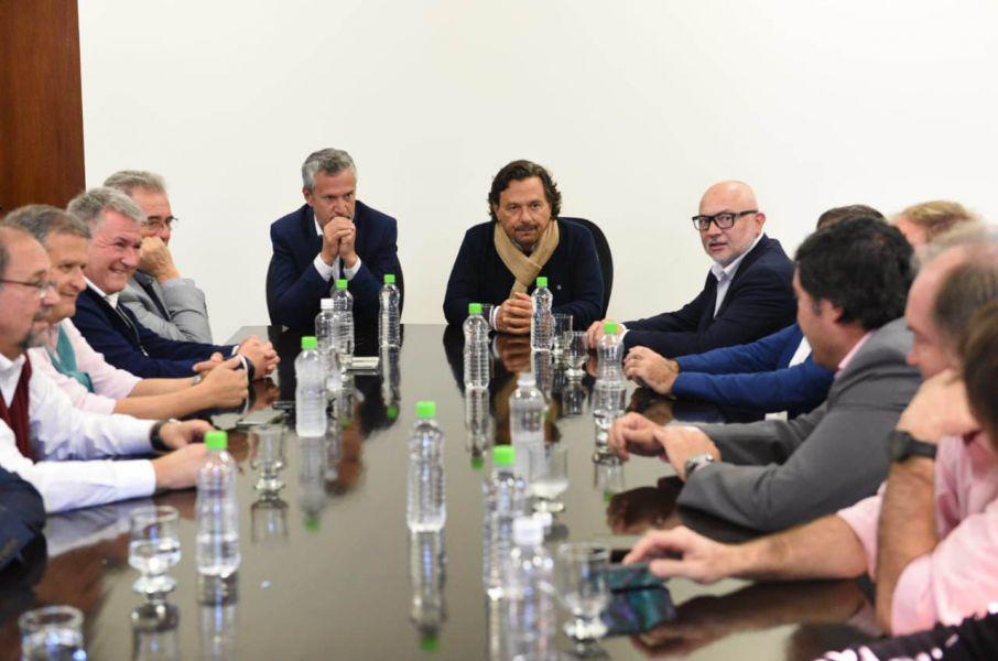 politica saenz empresarios